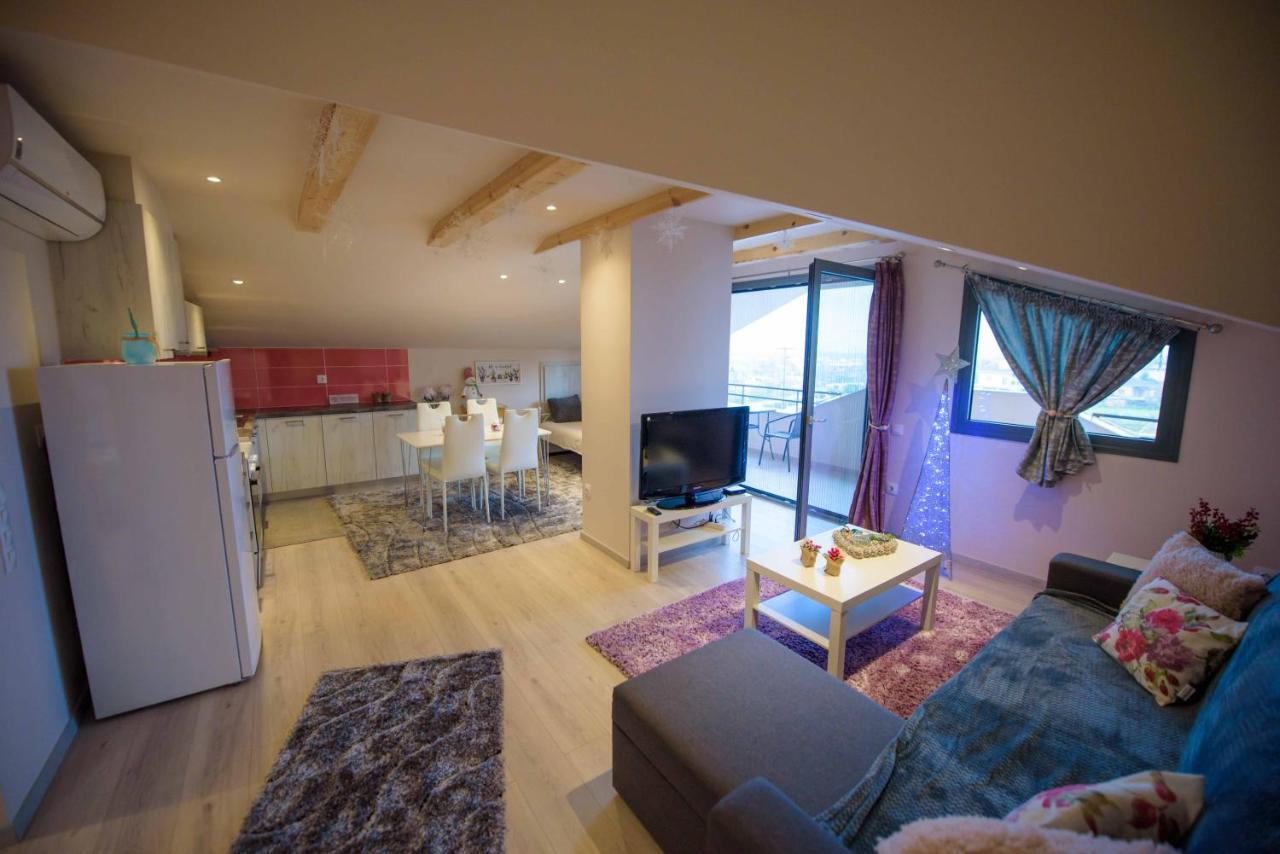 Appartement New Loft Polixeni à Ioannina Extérieur photo